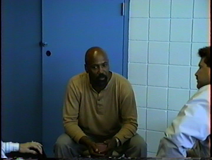 eye contact and deception